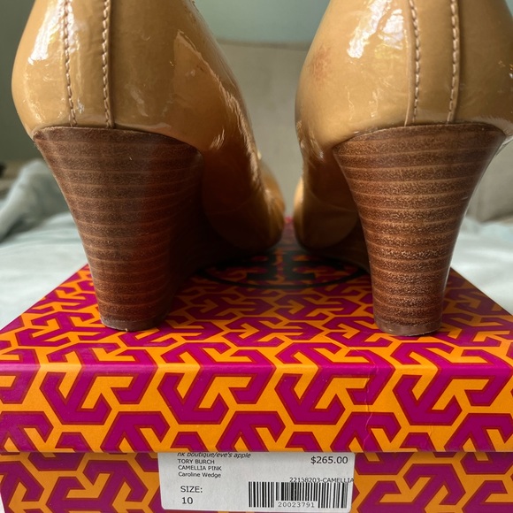 Tory Burch, Caroline Wedge in Camille pink. Gently used in original box. - Picture 5 of 7